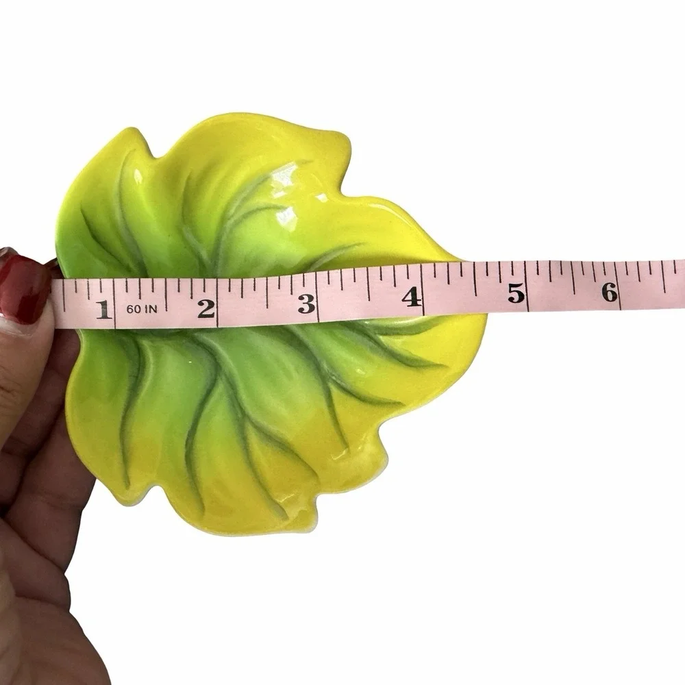 Vintage Carlton Ware‎ England Leaf Dish Yellow Green 2361 MCM Mid Century Retro
